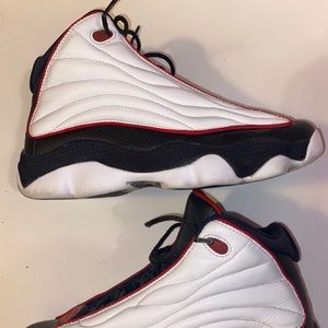 JORDAN PRO STRONG white/black/red